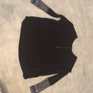 Super cute long sleeve shirt